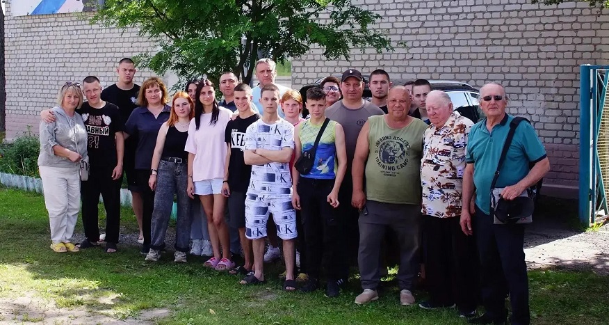 Злынковские студенты зарядились энергией и дружеским теплом