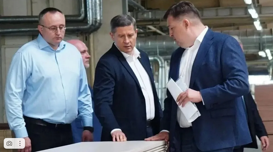 Врио Губернатора Егор Ковальчук побывал в Дятьковском районе