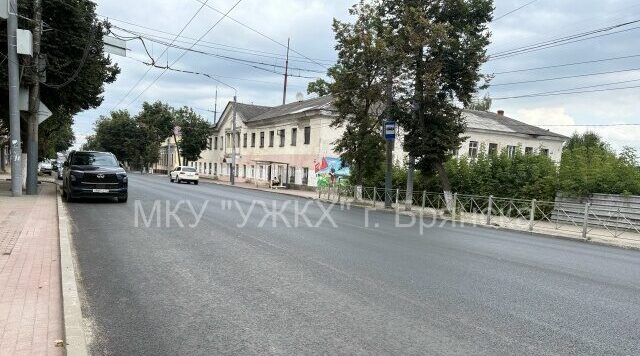 В Брянске идет ремонт автодороги по улице Калинина