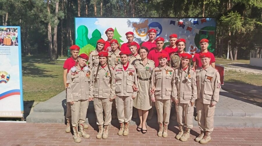 На Брянщине стартовала юнармейская профильная смена