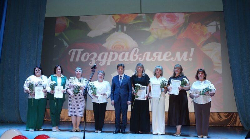 Учитель — главное звено системы образования злынковского района