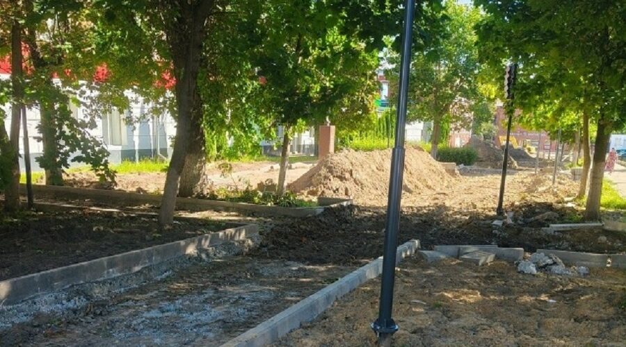 Благоустройство аллеи Славы в Новозыбкове