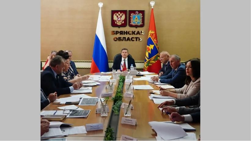 На Брянщине реагируют на обращения жителей и развивают транспортную систему
