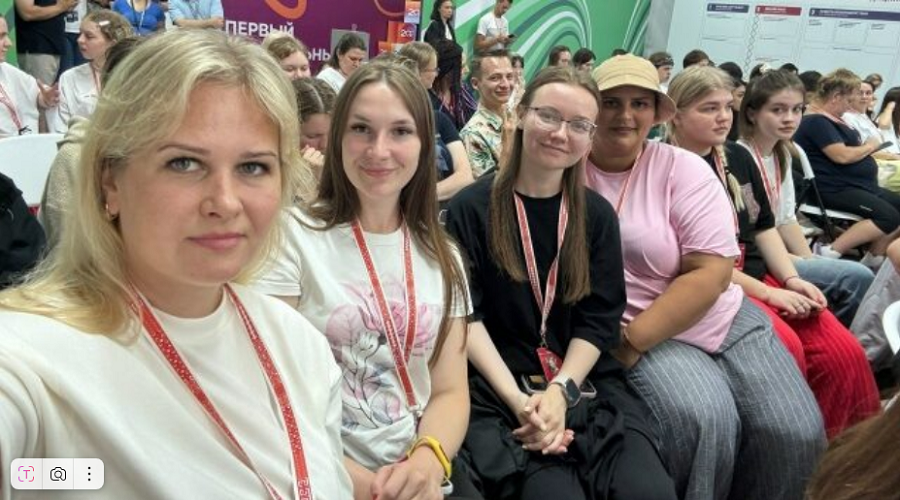 Брянские волонтёры-медики участвуют во Всероссийском форуме