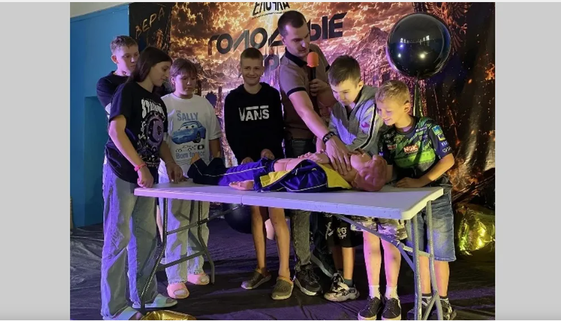 Брянские энергетики «Россети Центр» провели  день безопасности  в детском лагере