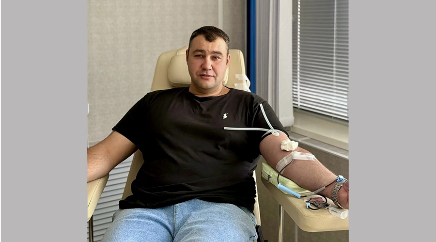 Брянскую областную станцию переливания крови вновь посетил Почётный донор России