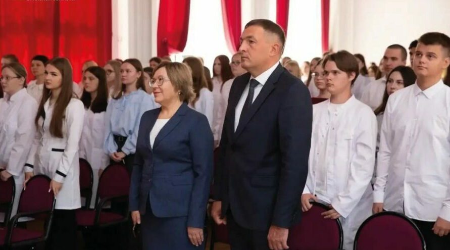 В Брянском базовом медицинском колледже прошел День первокурсника