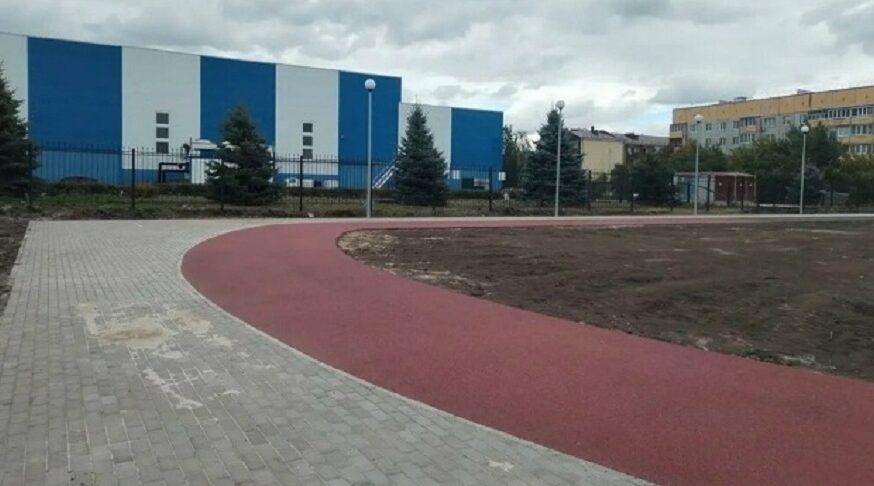 Благоустройство спортивной площадки в Трубчевске