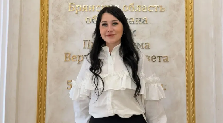 Жена брянского героя СВО Александра Финогенова говорит о выборах
