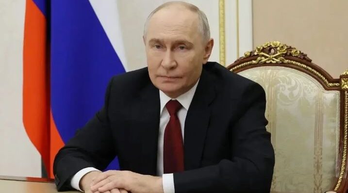Губернатор Брянской области Егор Ковальчук поздравил Владимира Путина